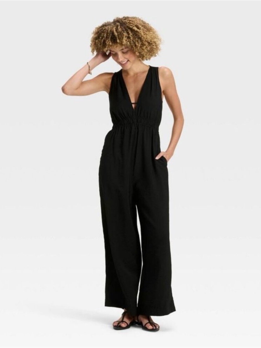 A New Day Black Sleeveless V-Neck Wide-Leg Jumpsuit with Pockets NWT Size Small